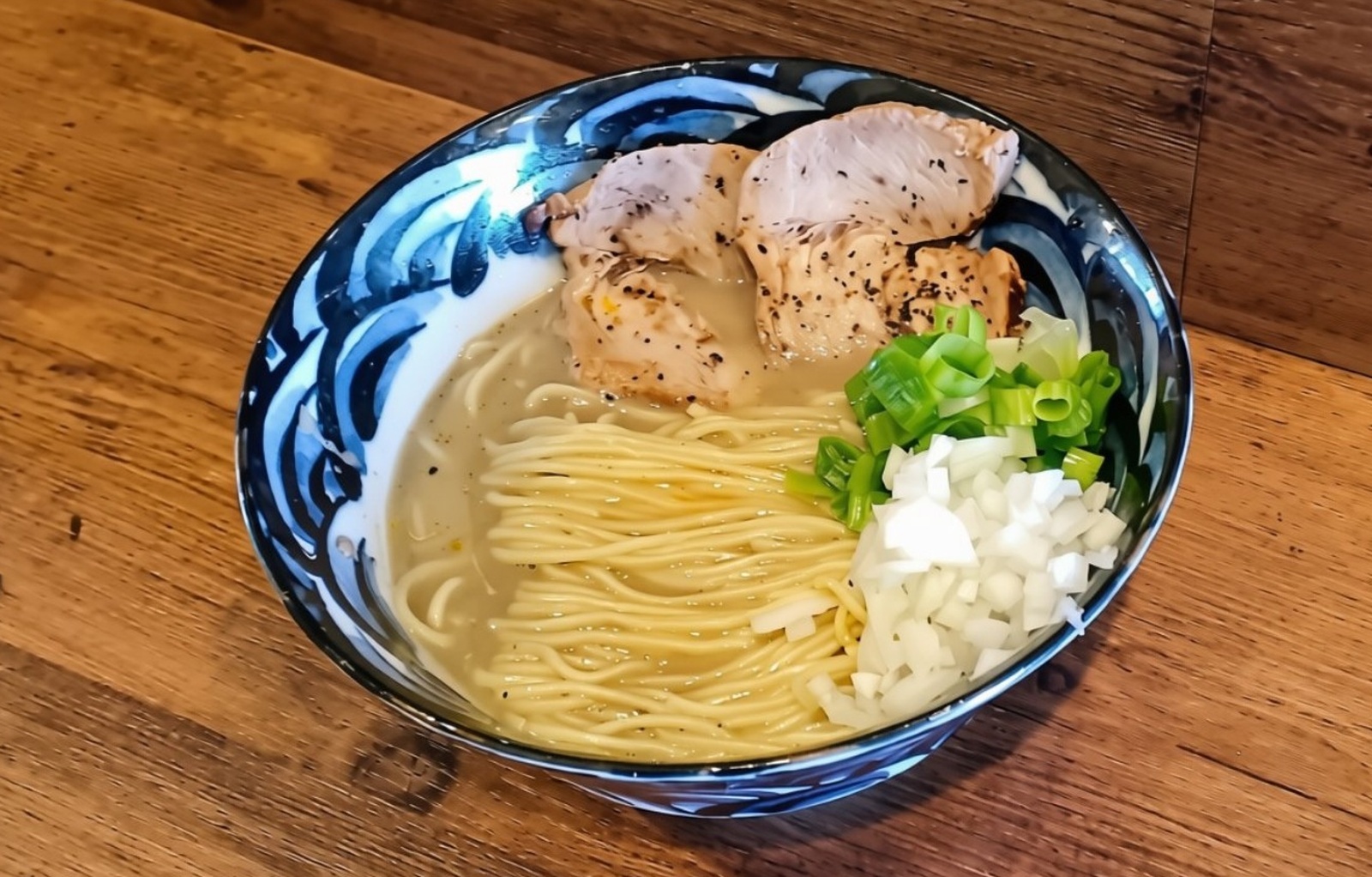 濃厚煮干しらーめん